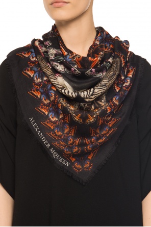 Patterned shawl, zdjęcie 2 Patterned shawl od Alexander McQueen